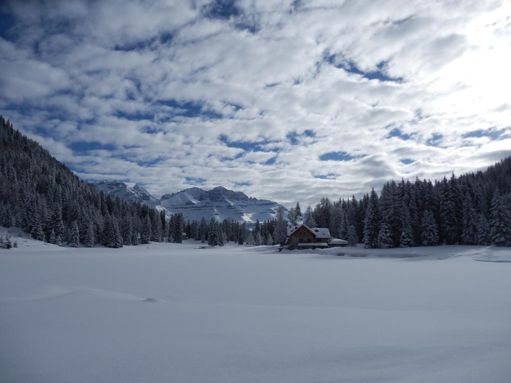 Rifugio Lago Nambino Madonna Exterior foto